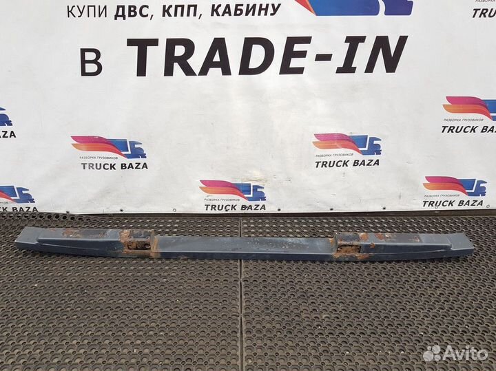 Усилитель переднего бампера Iveco Stralis