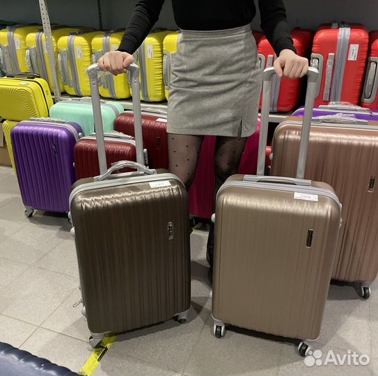 Чемодан на колесах