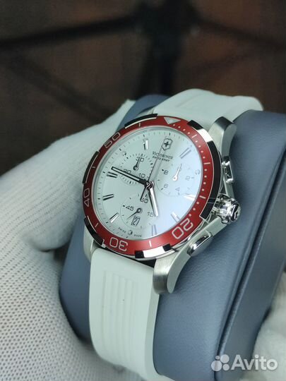 Victorinox Swiss Army 241504 Alliance White Chrono