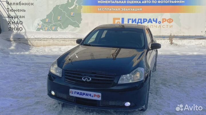 Кронштейн двигателя правый Infiniti M35 (Y50) 1123