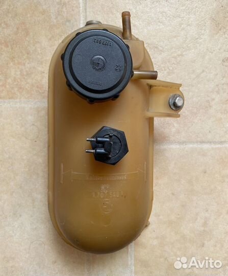 Расширительный бачок BMW e30