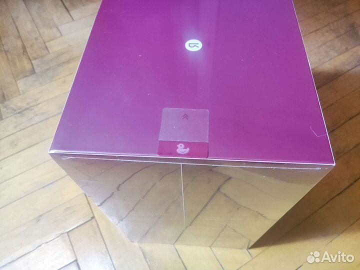 Умная колонка с Алисой Яндекс Станция Макс Красная