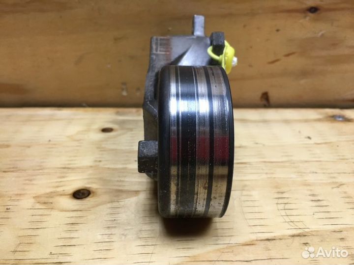 Натяжитель Nissan Serena NC26 MR20DD 2011