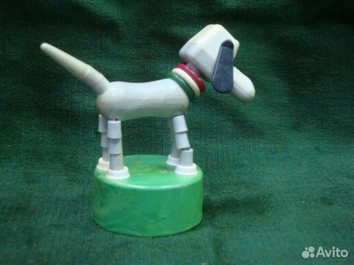 Советская игрушка СССР колкий пластик фигурка соба