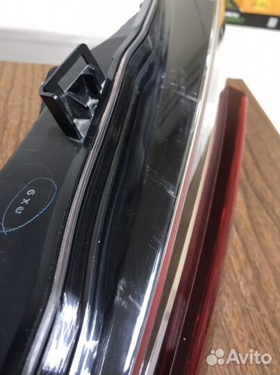 Фонарь правый внутренний Lexus RX 350 2016+