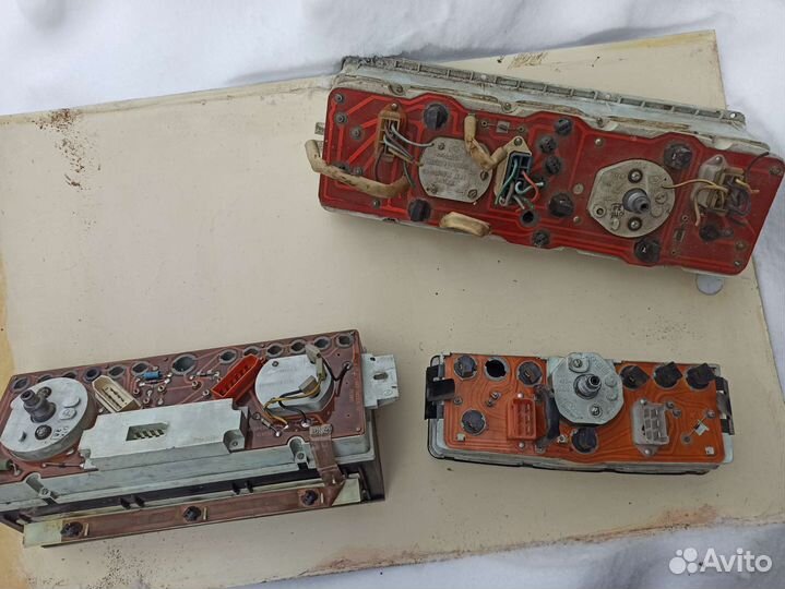 Панель приборов