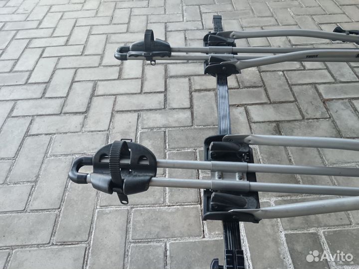 Велокрепление на крышу Thule FreeRide