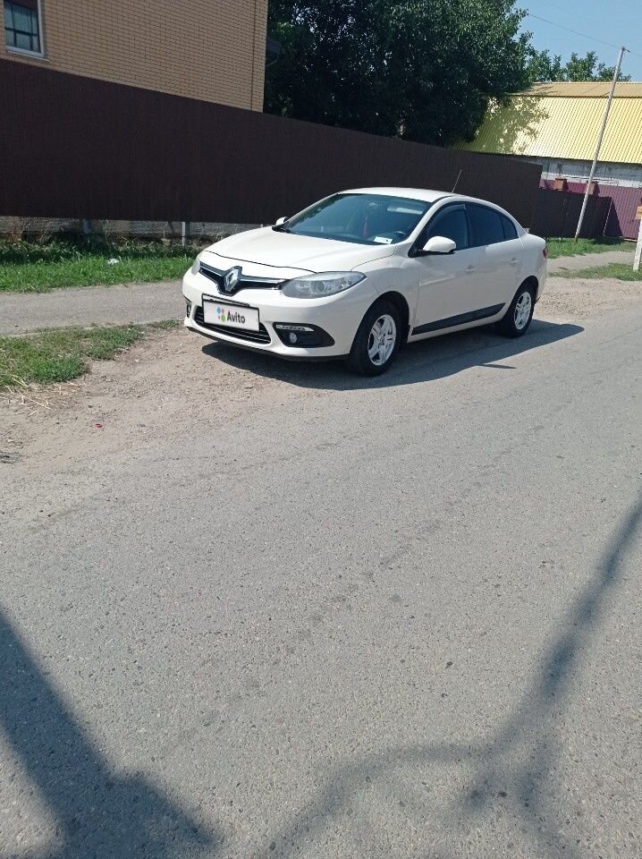 Renault Fluence: фото владельца