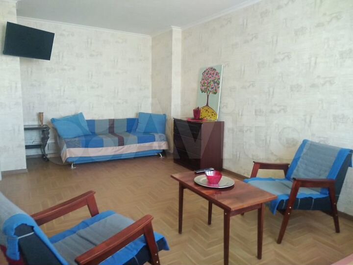 2-к. квартира, 55 м², 9/13 эт.