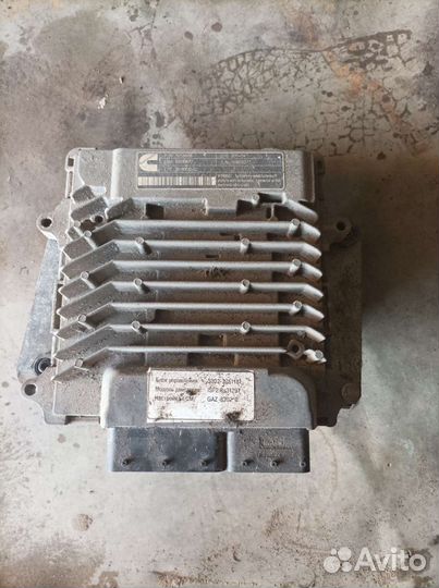 Блок управления двигателем cummins