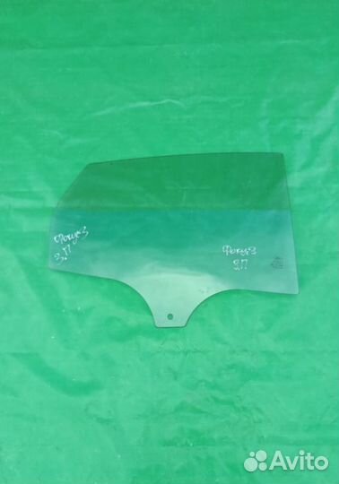 Стекло зад правое Форд Фокус 3 1,6л 2011-2015