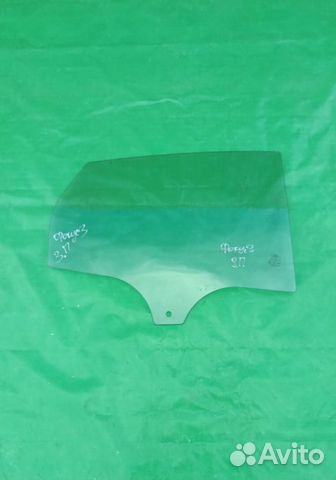 Стекло зад правое Форд Фокус 3 1,6л 2011-2015