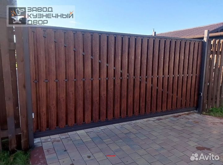 Откатные ворота с калиткой и без