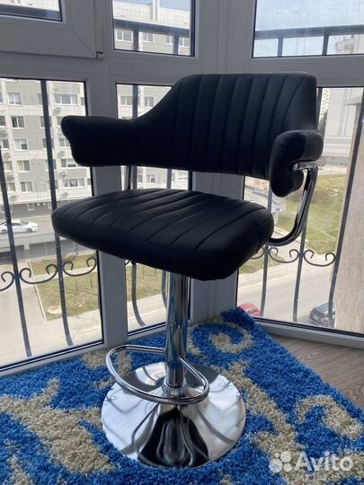 Стул для визажиста бровиста