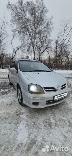 Nissan Tino 2.0 CVT, 2001, 250 000 км