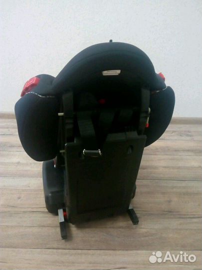 Автокресло Siger ART 