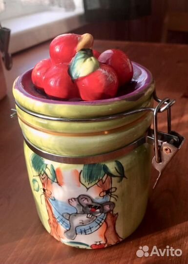 Набор керамики из 4 предметов. Идеальное состояние