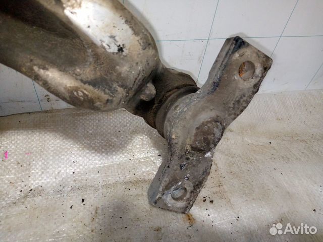 Рычаг lexus IS250 GSE25 4GR-FSE Передний Левый кон