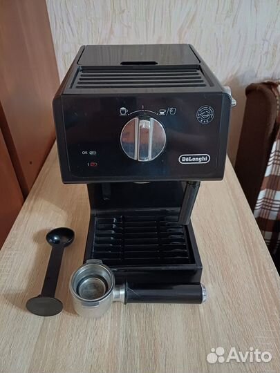 Кофемашина delonghi рожковая