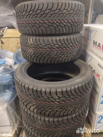 Nokian Tyres Hakkapeliitta R3 285/45 R21 113T
