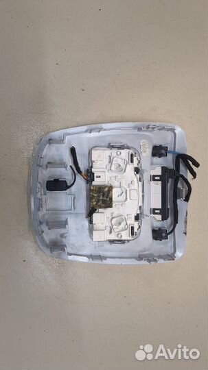 Фонарь салона Peugeot 308