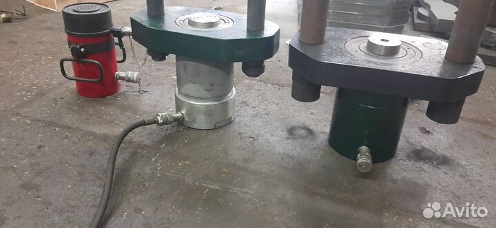 Выпрессовщик шкворней 100 тонн (шкворнедав)