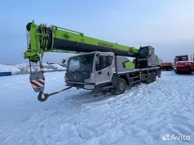 Zoomlion ZTC250V, 2022