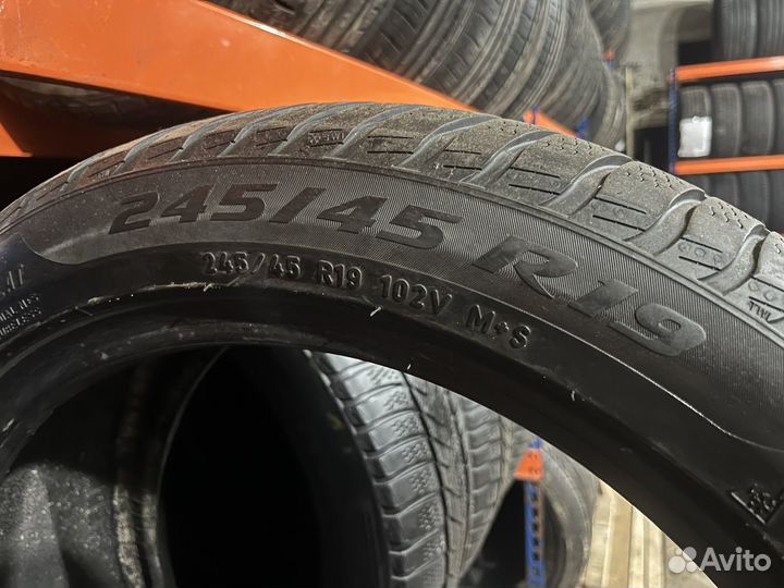 Pirelli Winter Sottozero 3 245/45 R19 102V