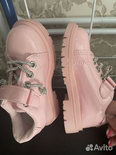 Ботинки демисезонные для девочки 24 размер