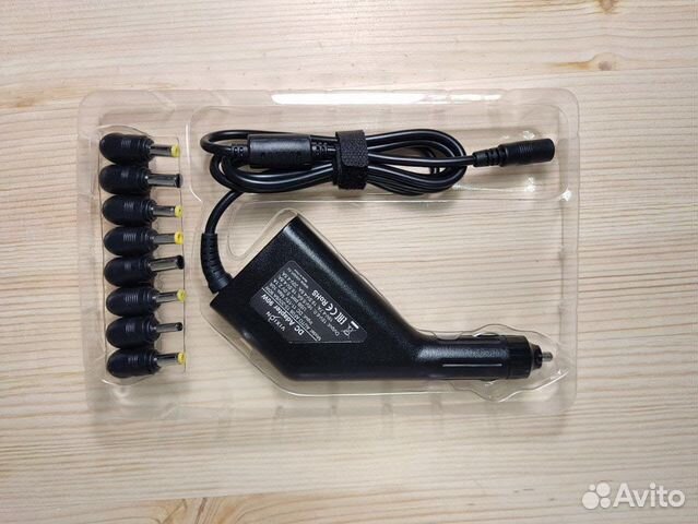 Автомобильный блок питания ноутбука