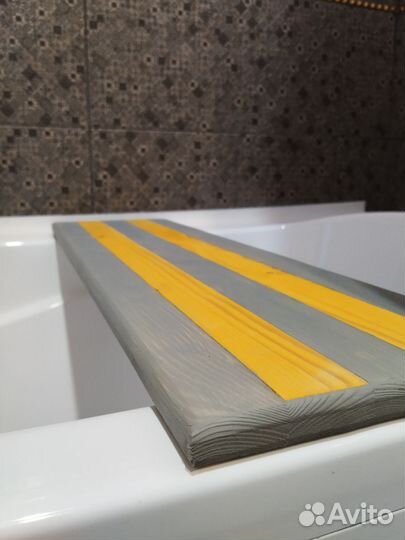 Деревянный щит