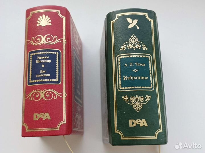 Книги в миниатюре