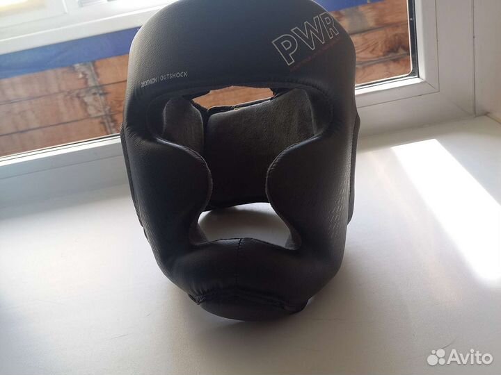 Боксерский шлем