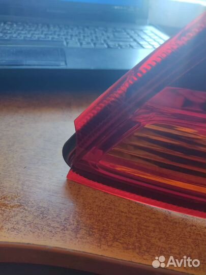 Фонарь задний Mitsubishi Pajero Sport 2 8330A823