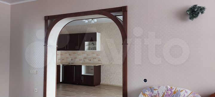 Дом 275 м² на участке 13 сот.