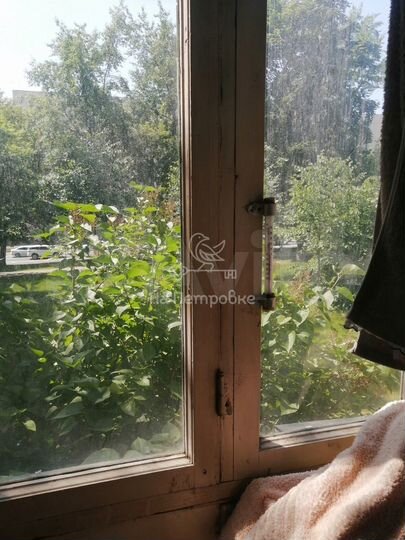 Комната 19 м² в 9-к., 1/9 эт.