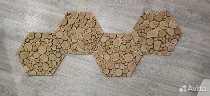 Панно из спилов дерева