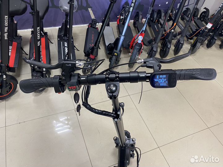 Электросамокат White Siberia luna