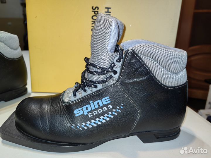 Лыжные ботинки 39-40 размер