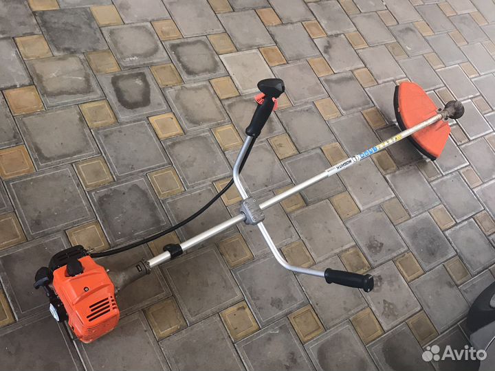 Триммер бензиновый бу