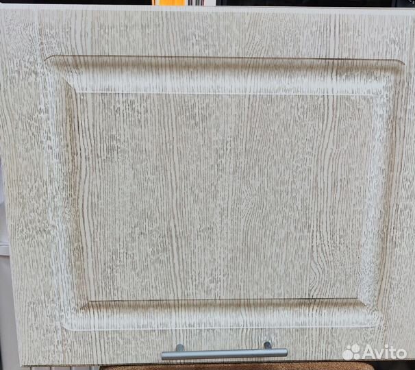 Шкаф навесной для кухни. Новый