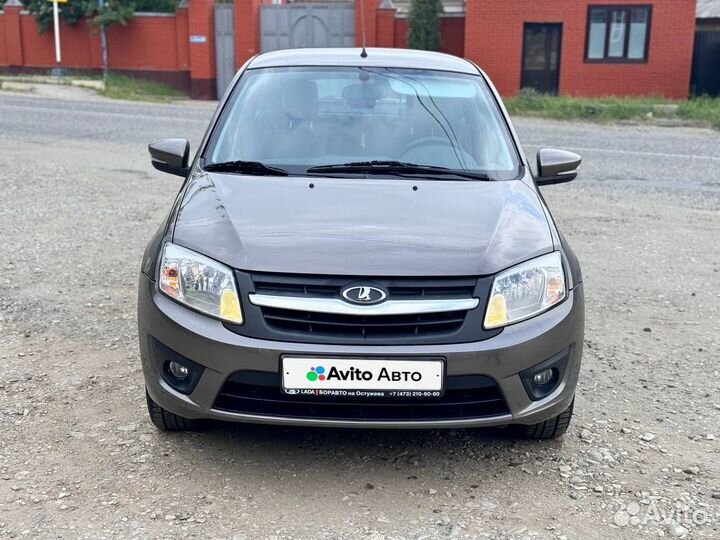 LADA Granta 1.6 МТ, 2017, 32 953 км