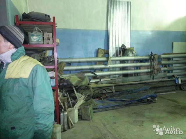 Гараж, > 30 м²