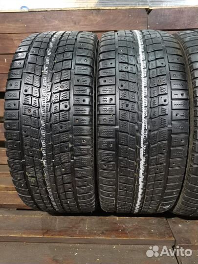 Dunlop SP Winter Ice 01 215/55 R16