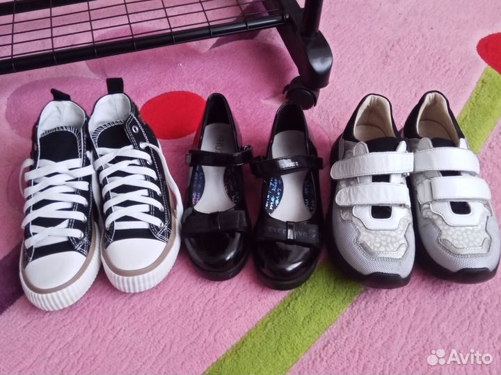 Фирменная школьная одежда пакетом 152