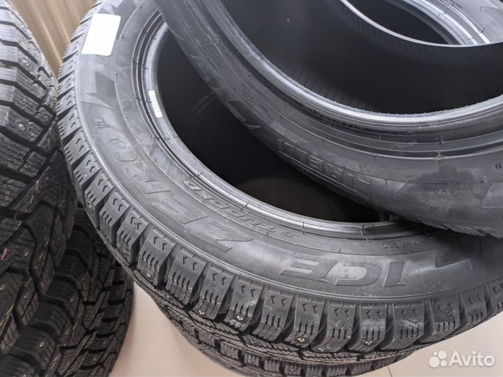 Pirelli Ice Zero 205/55 R16