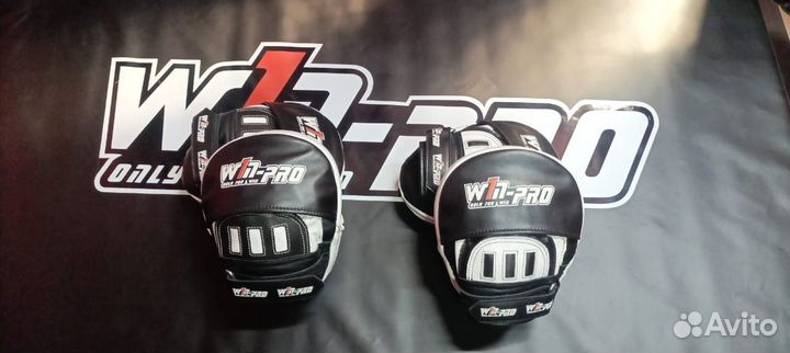 Лапы боксерские изогнутые