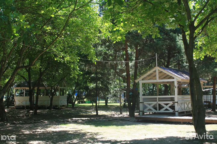 Беседки в Рождественском парке