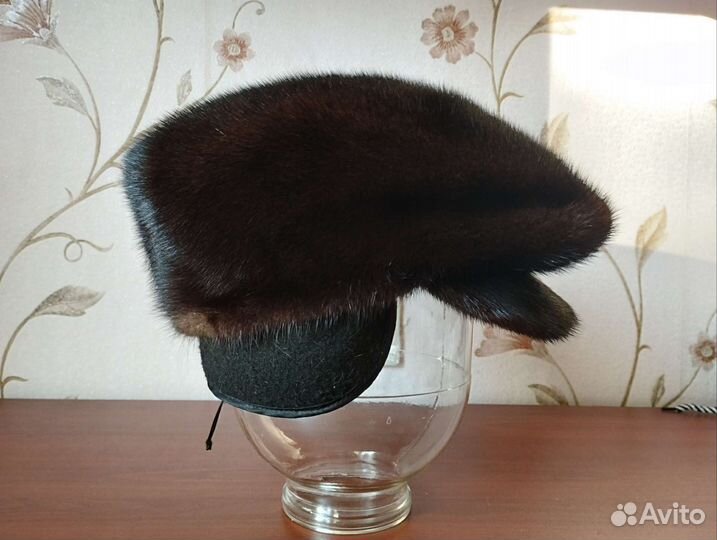 Кепка замшевая мужская