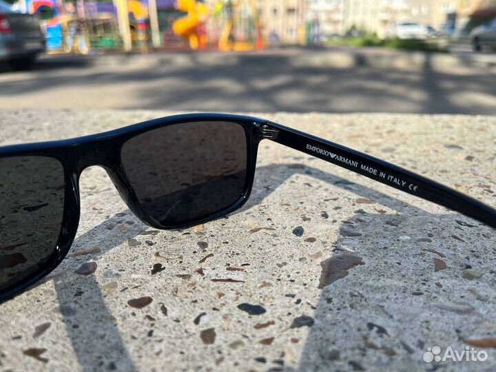 Солнцезащитные очки